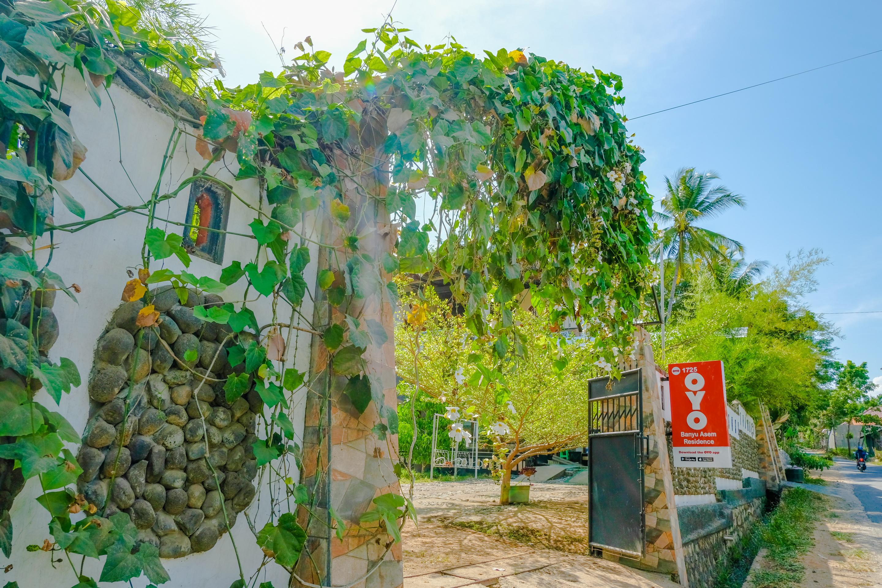 Reddoorz Syariah At Banyu Asem Banyuwangi Ξενοδοχείο Banyuwangi  Εξωτερικό φωτογραφία