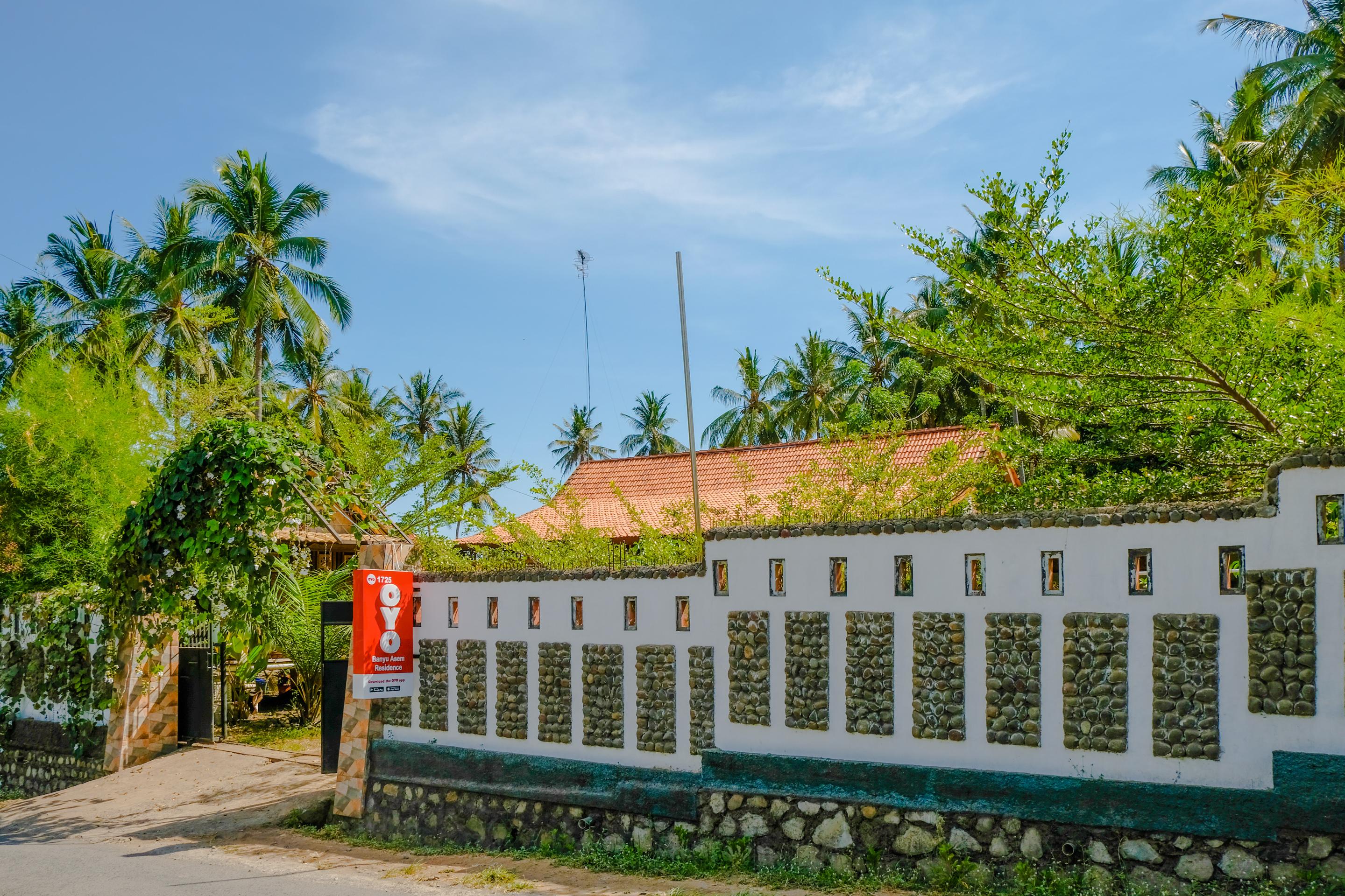 Reddoorz Syariah At Banyu Asem Banyuwangi Ξενοδοχείο Banyuwangi  Εξωτερικό φωτογραφία